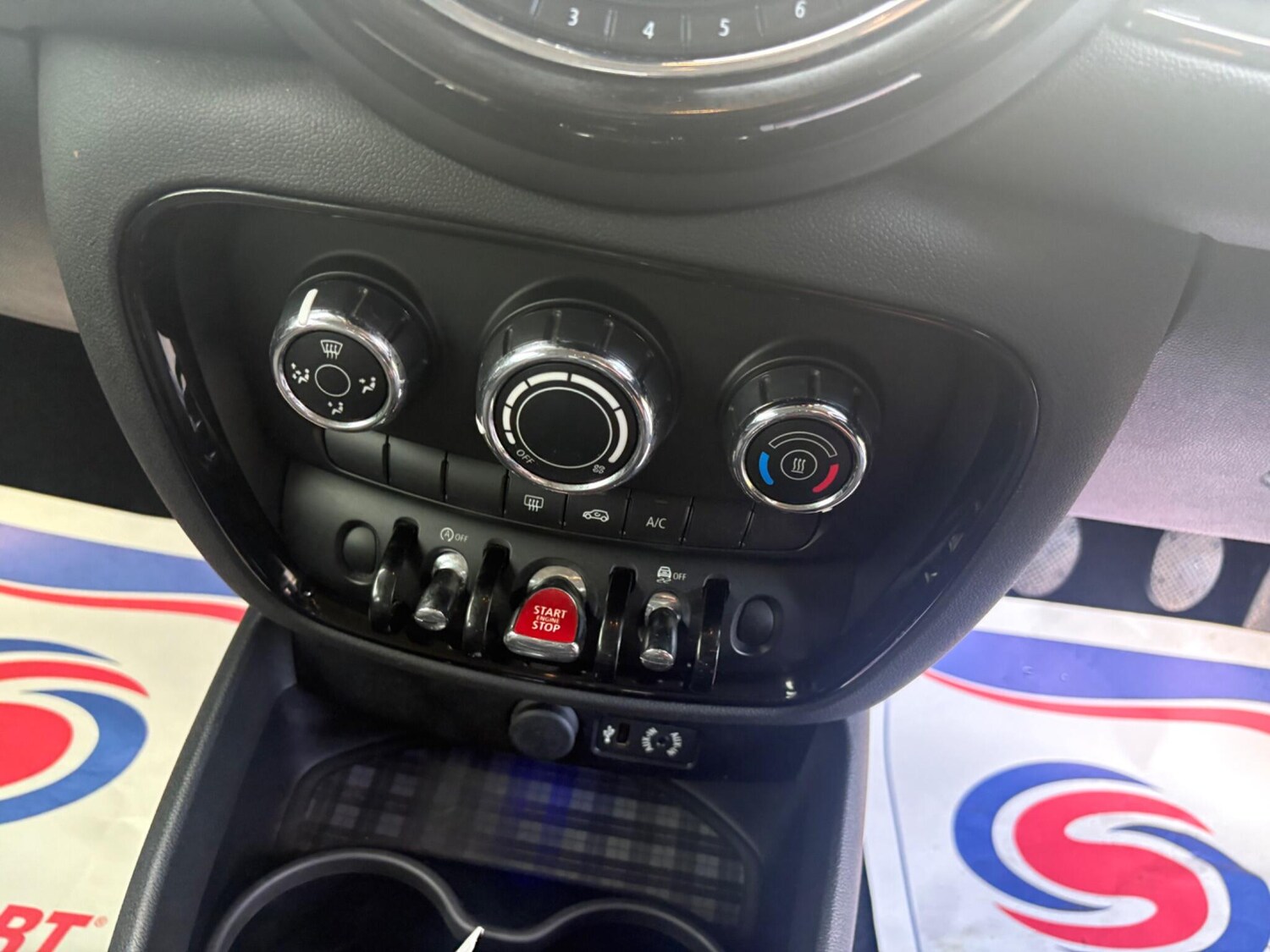 Used MINI Clubman 2016 for sale - 76865600: Photo 42