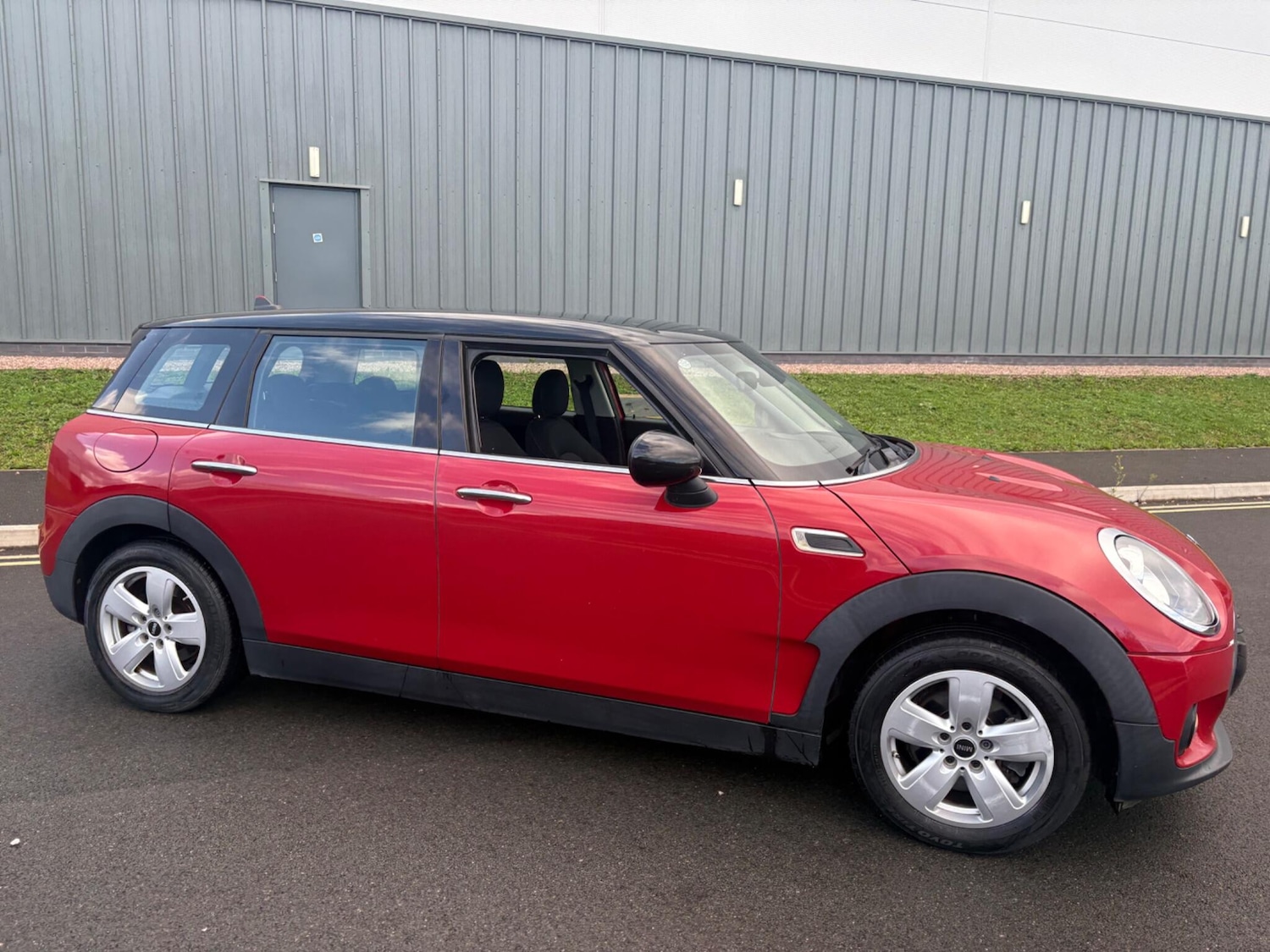 Used MINI Clubman 2016 for sale - 76865600: Photo 68