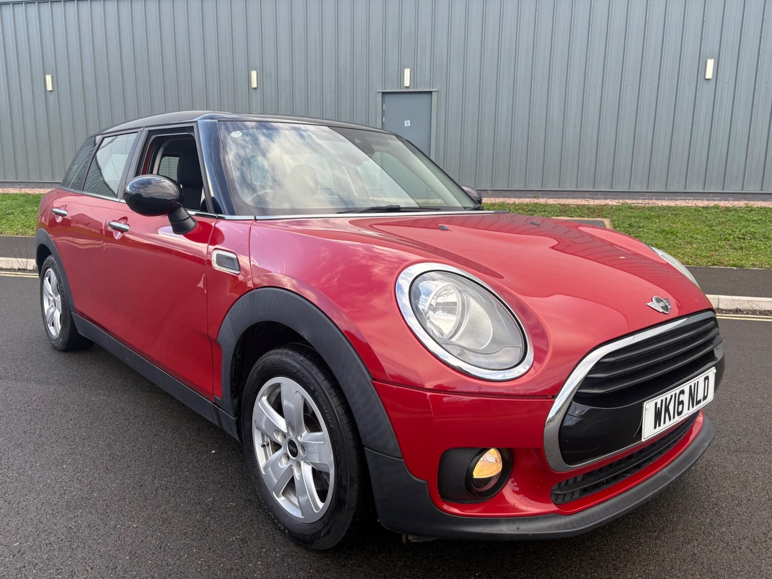 Used MINI Clubman 2016 for sale - 76865600: Photo 9