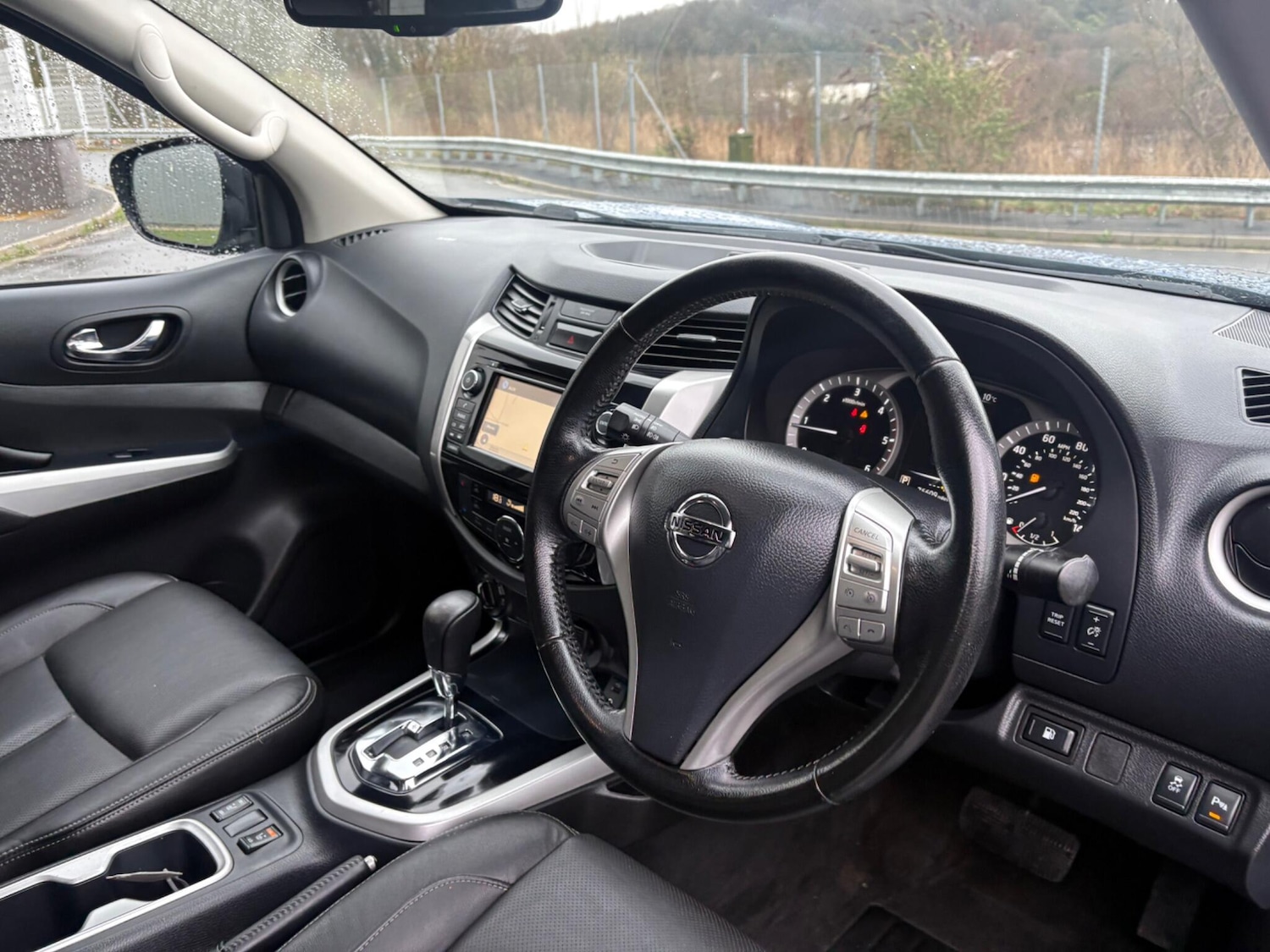 Used Nissan Navara 2018 for sale - 77455076: Photo 17