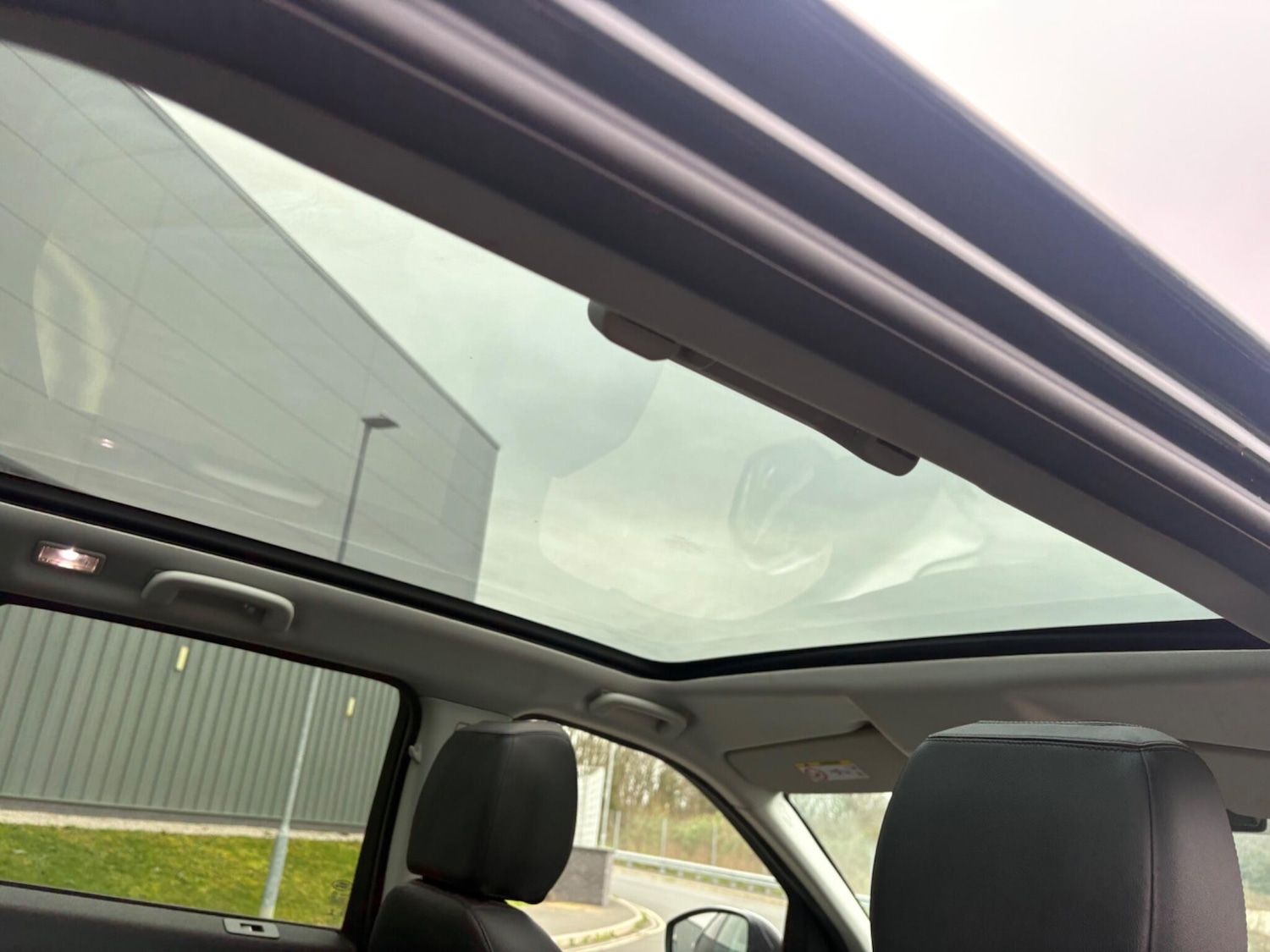 Used Land Rover Discovery Sport for sale - 77784140: Photo 13