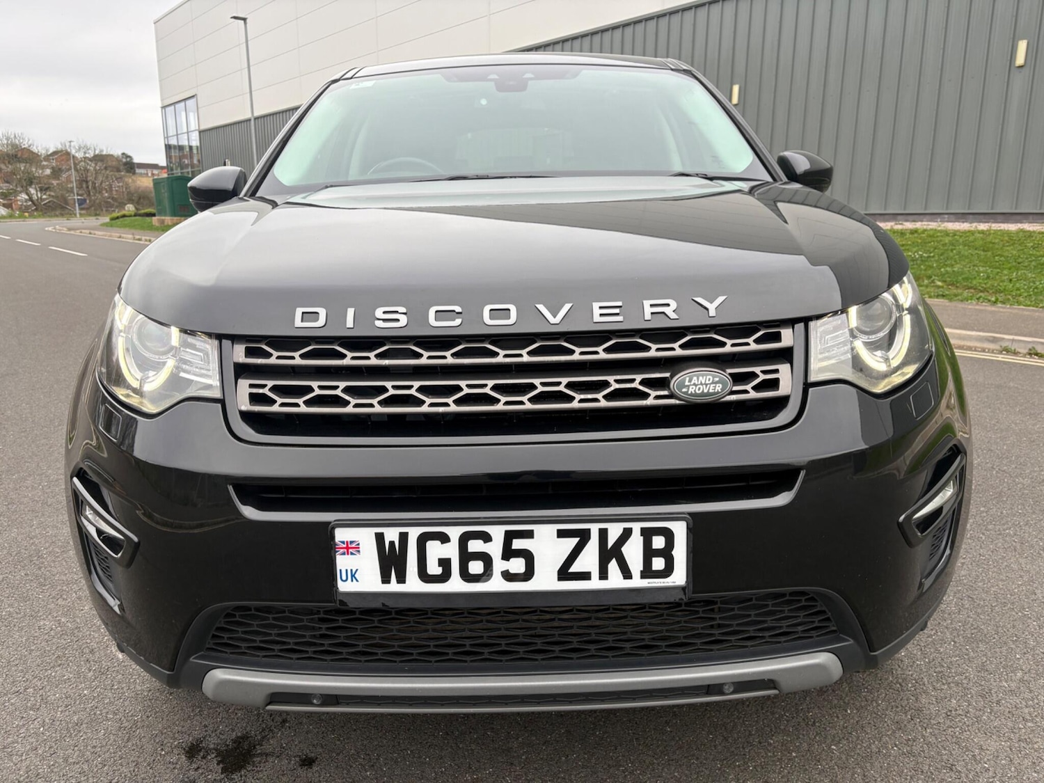 Used Land Rover Discovery Sport for sale - 77784140: Photo 3