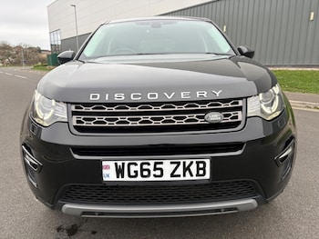Used Land Rover Discovery Sport 2016 for sale - 77784140: Photo