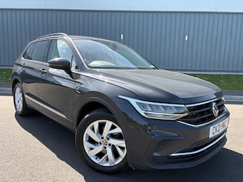 Used Volkswagen Tiguan 2021 for sale - 78676008: Photo