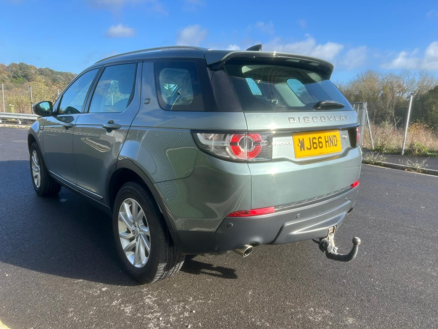 Used Land Rover Discovery Sport 2016 for sale - 76865947: Photo 15