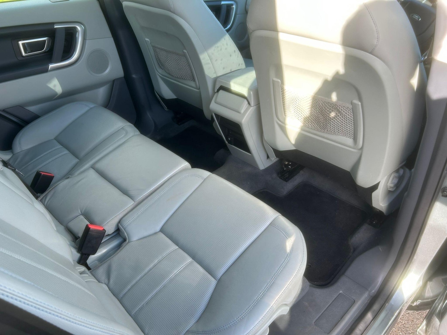 Used Land Rover Discovery Sport 2016 for sale - 76865947: Photo 6