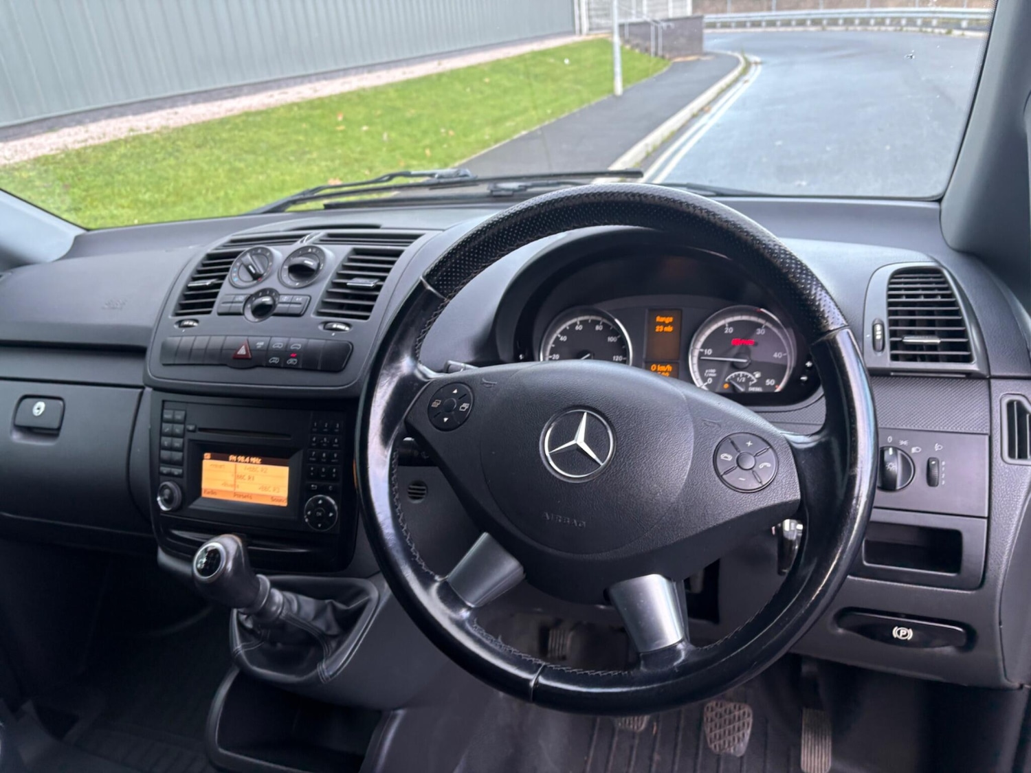 Used Mercedes-Benz Vito 2013 for sale - 76865453: Photo 10