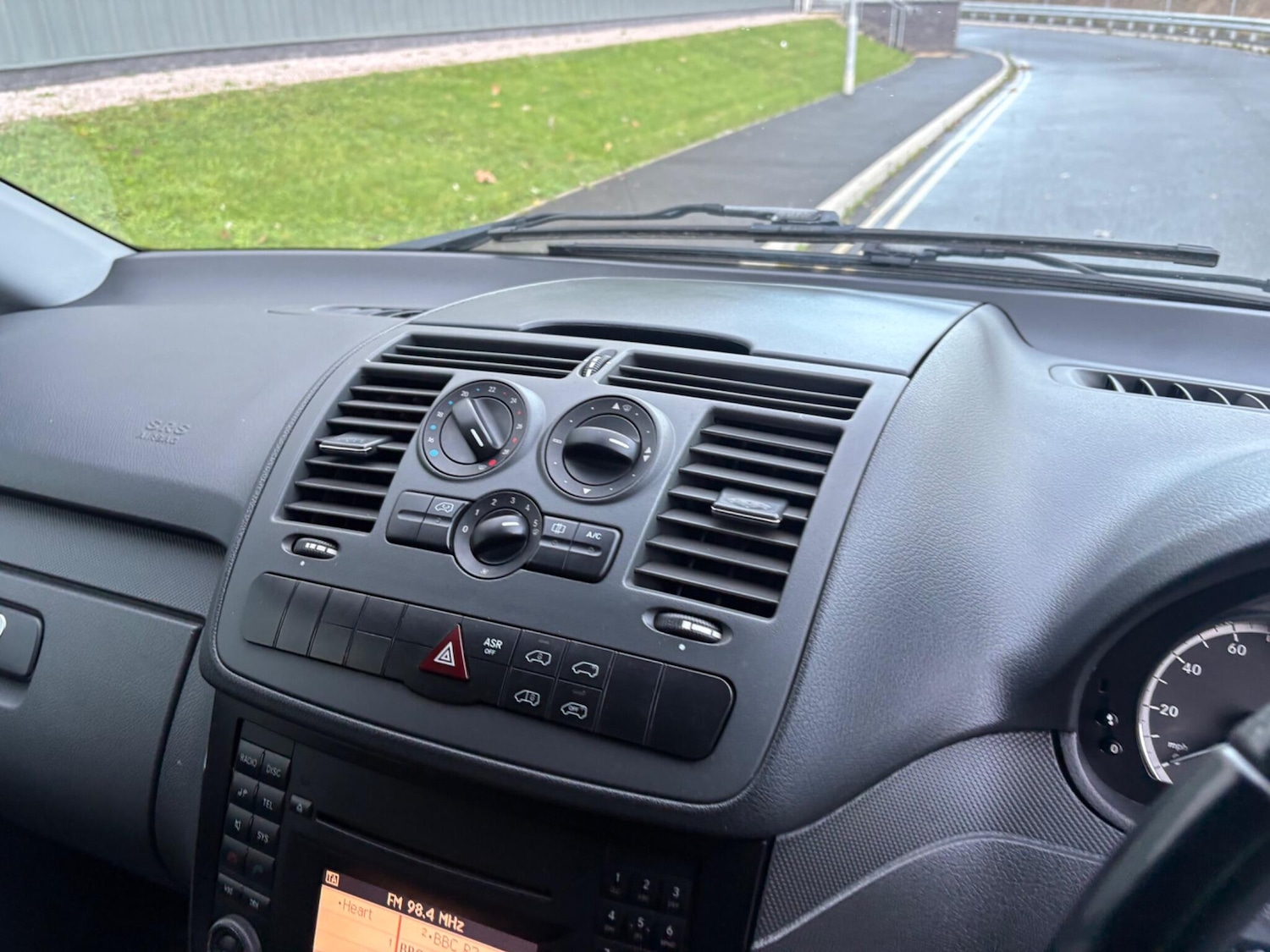 Used Mercedes-Benz Vito 2013 for sale - 76865453: Photo 12