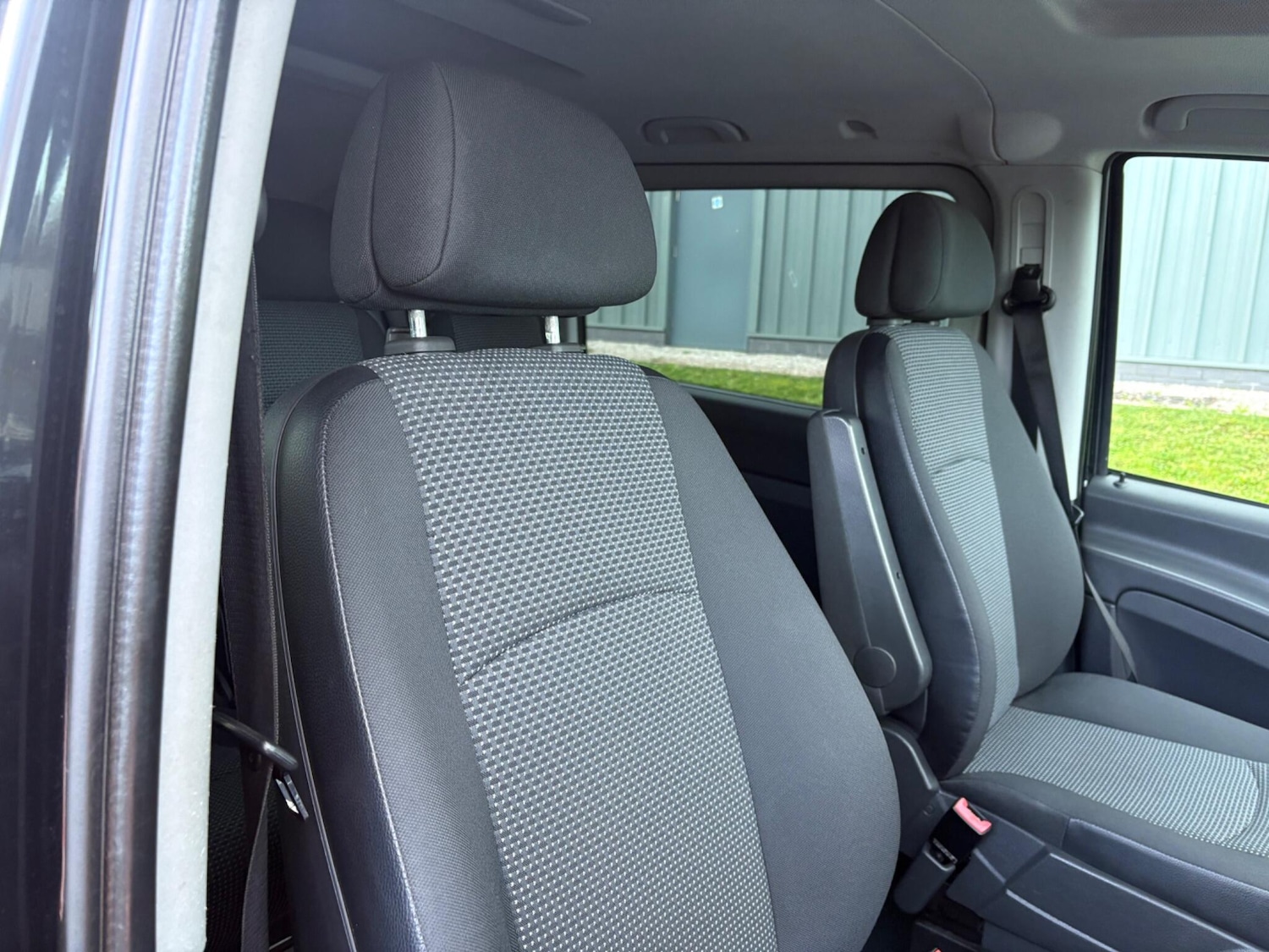 Used Mercedes-Benz Vito 2013 for sale - 76865453: Photo 7