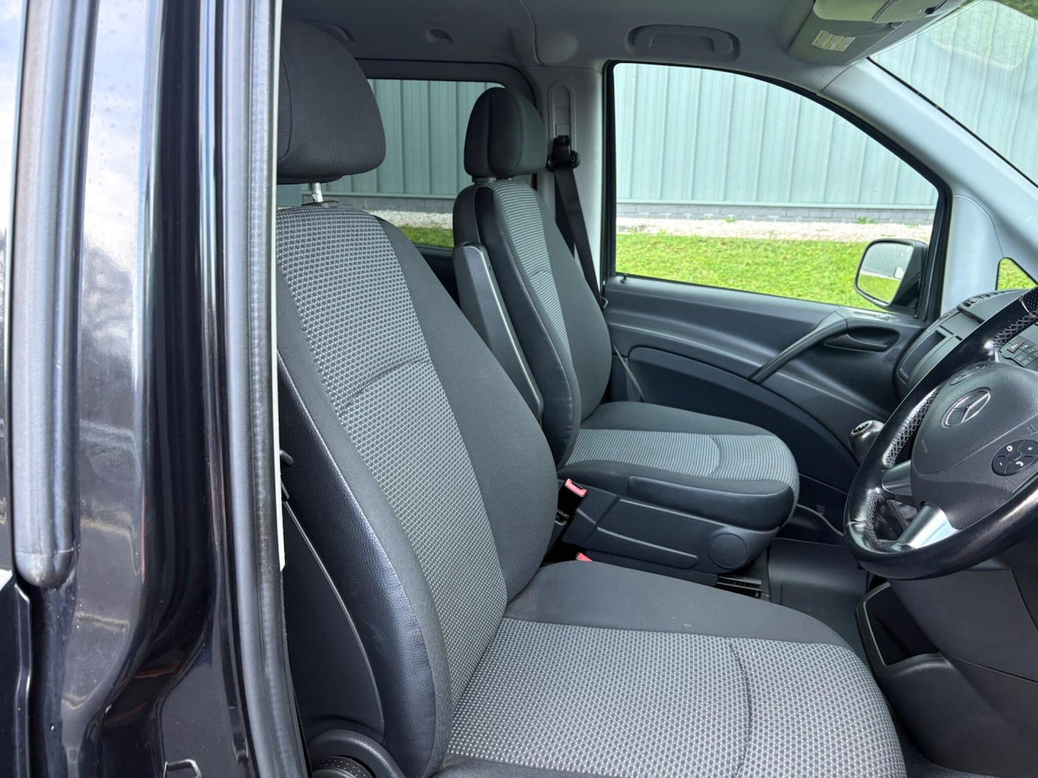 Used Mercedes-Benz Vito 2013 for sale - 76865453: Photo 8