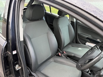 Used Vauxhall Corsa 2010 for sale - 78810234: Photo