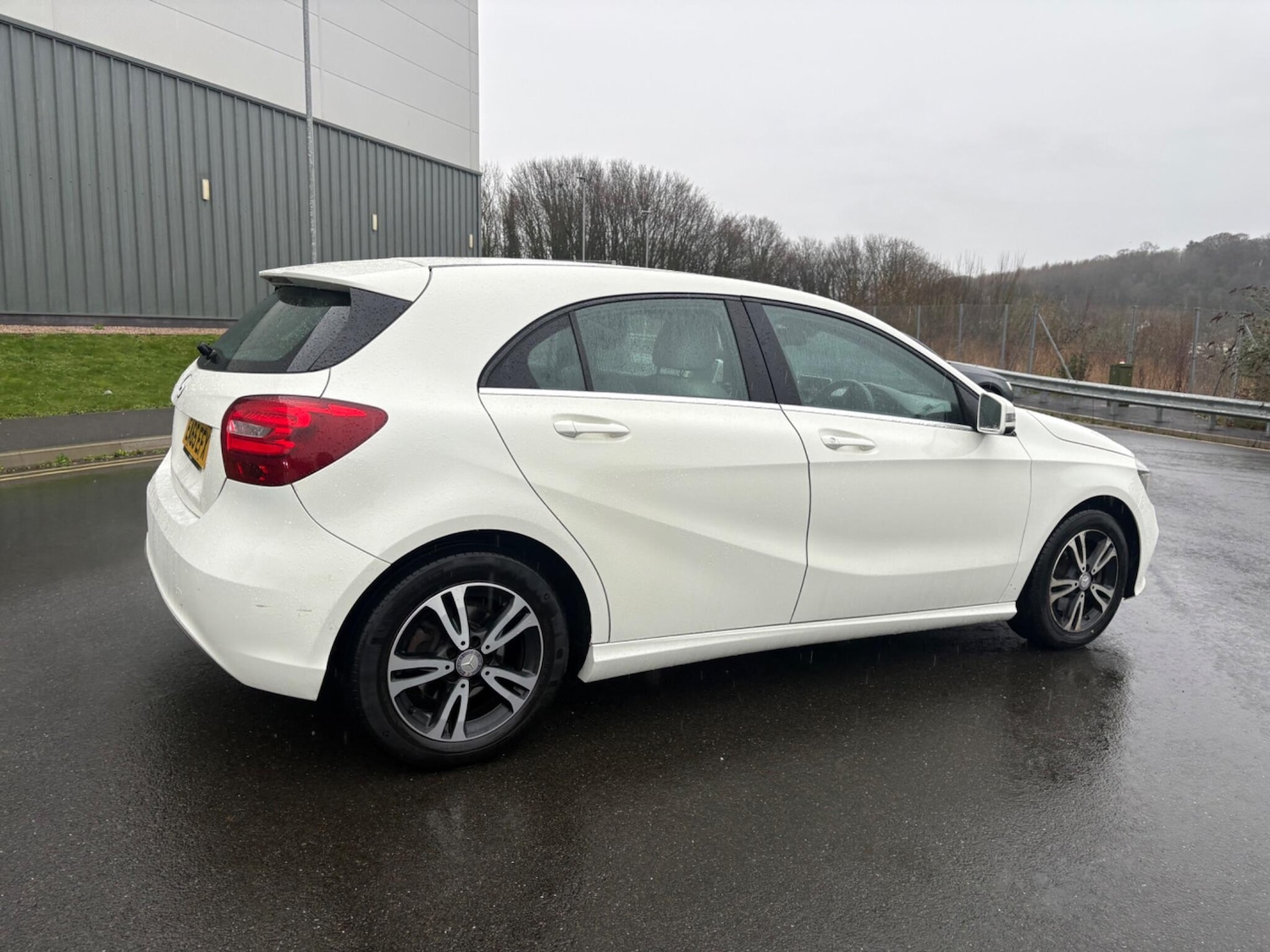Used Mercedes-Benz A-Class 2015 for sale - 77400637: Photo 41