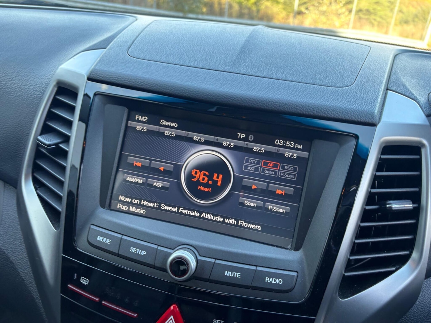 Used Ssangyong Tivoli 2016 for sale - 76866225: Photo 55