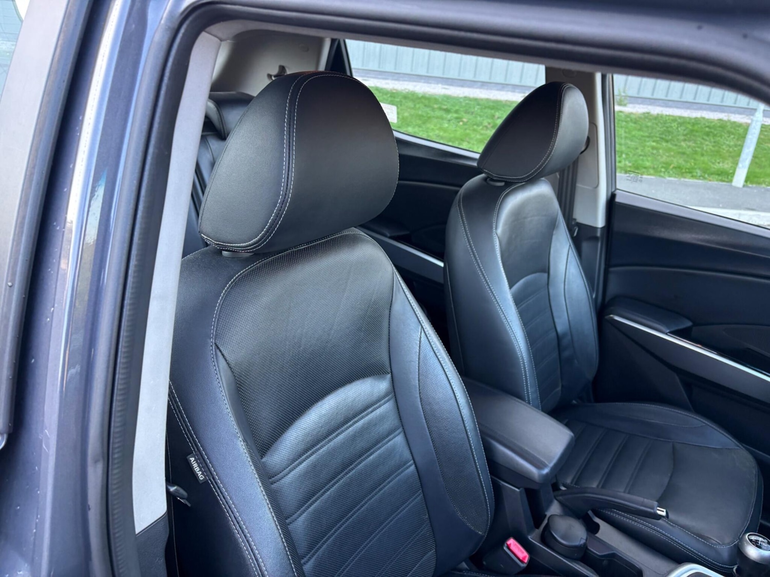 Used Ssangyong Tivoli 2016 for sale - 76866225: Photo 61