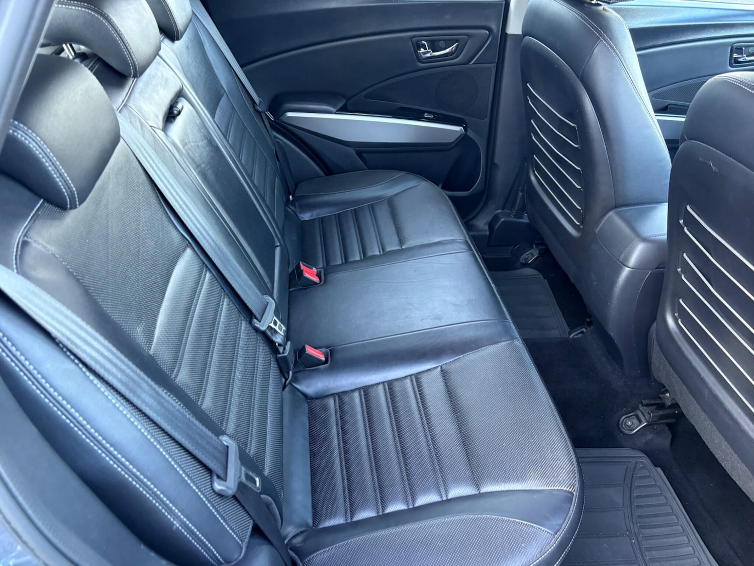 Used Ssangyong Tivoli 2016 for sale - 76866225: Photo 8