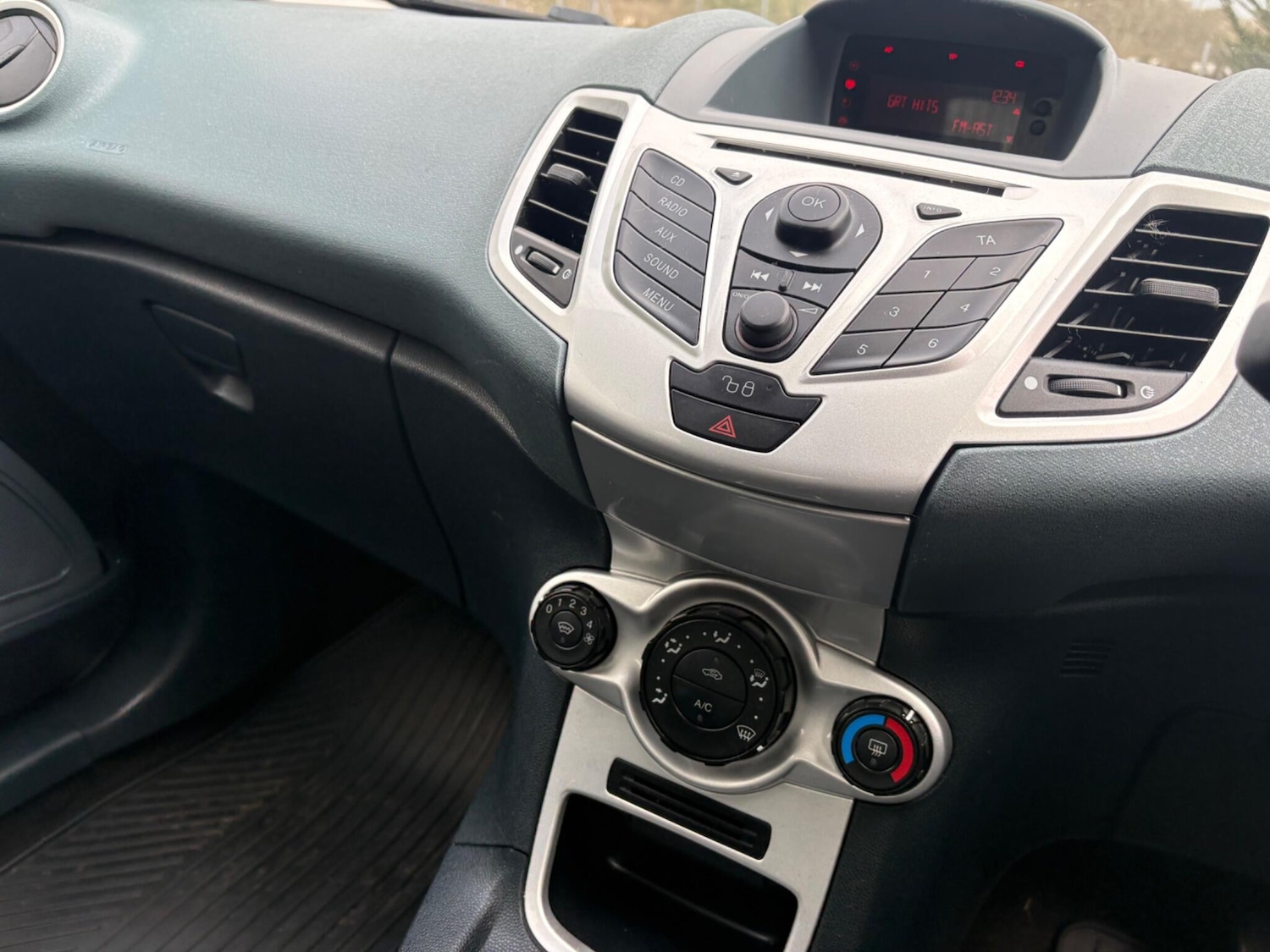 Used Ford Fiesta for sale - 78136030: Photo 21