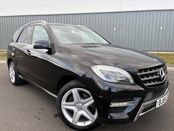 Used Mercedes-Benz M Class 2014 for sale - 79076227: Photo