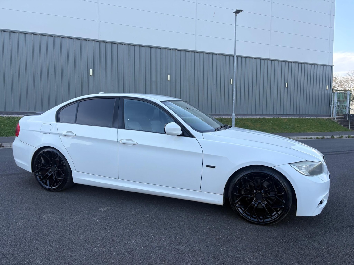 Used BMW 3 Series 2010 for sale - 78157142: Photo 57
