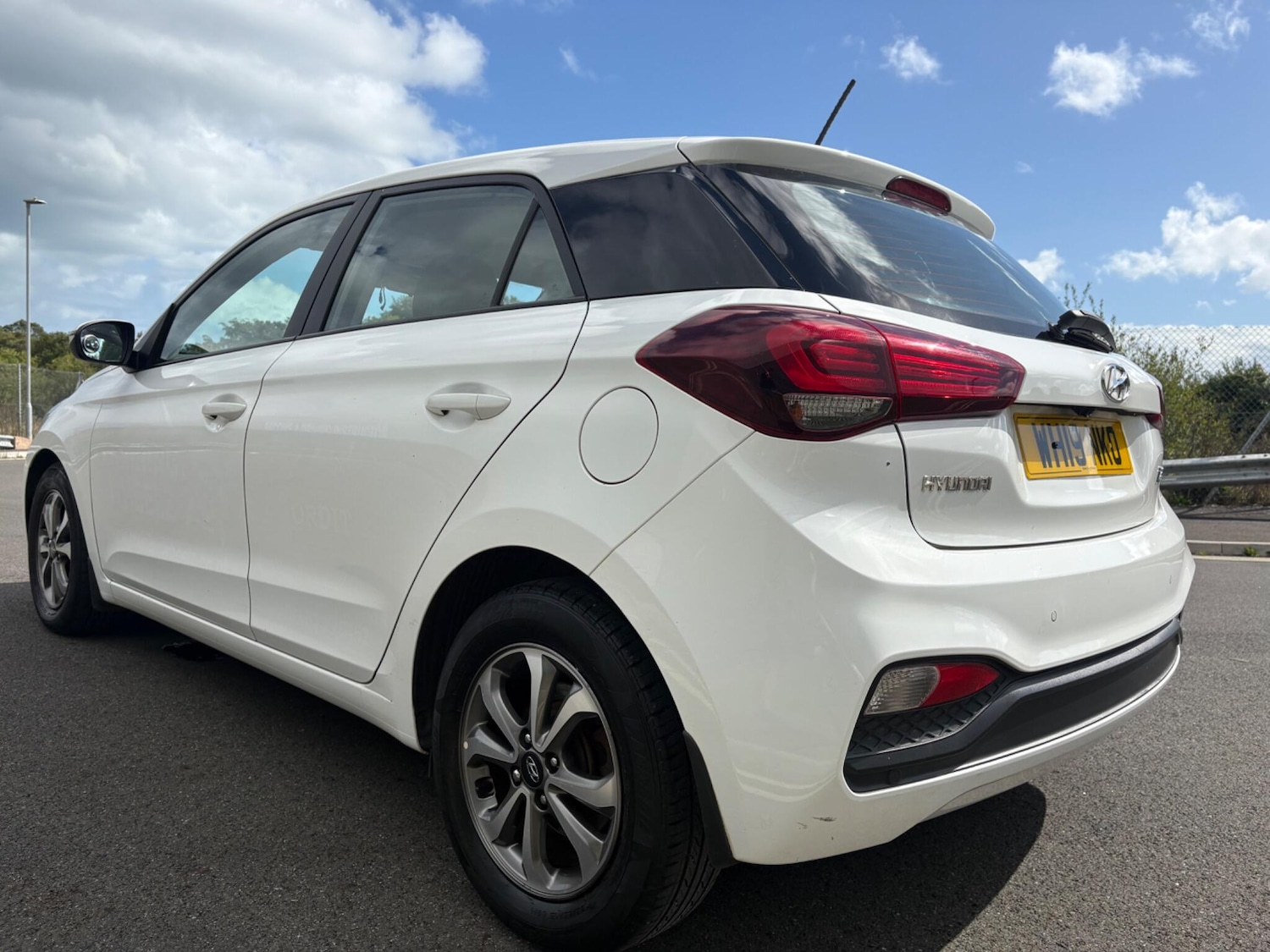 Used Hyundai i20 2019 for sale - 77330463: Photo 13