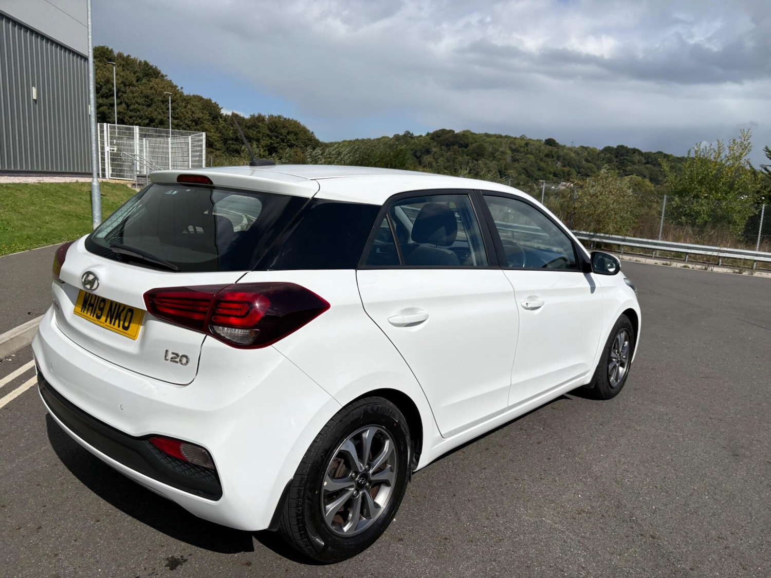 Used Hyundai i20 2019 for sale - 77330463: Photo 15