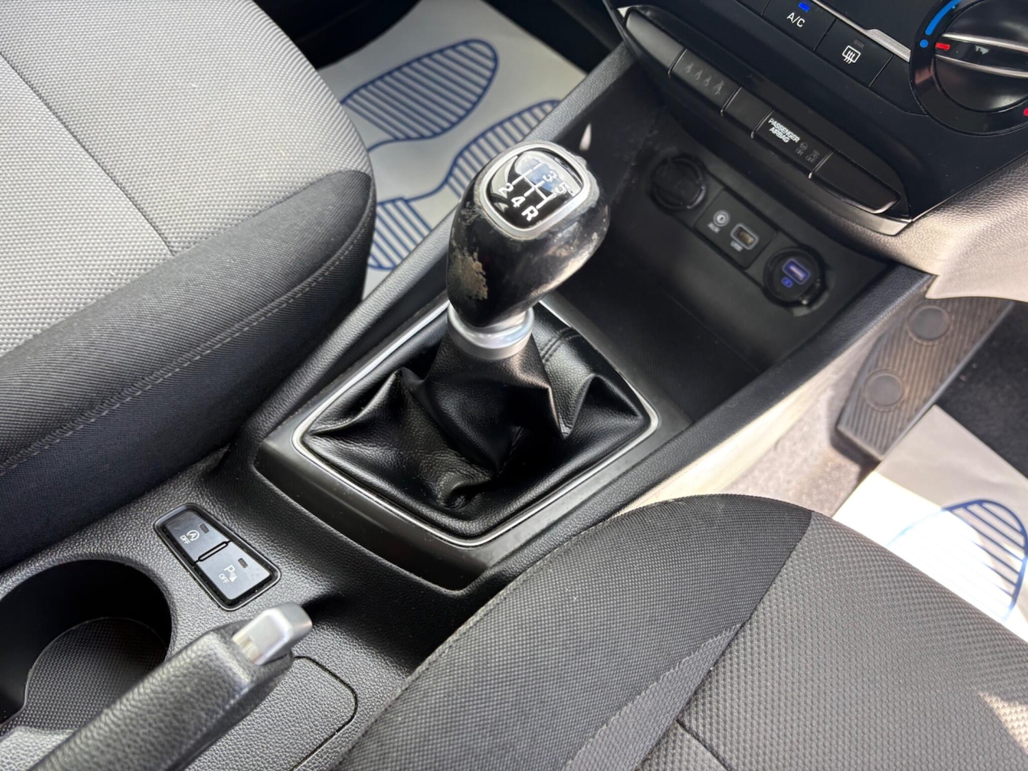 Used Hyundai i20 2019 for sale - 77330463: Photo 30