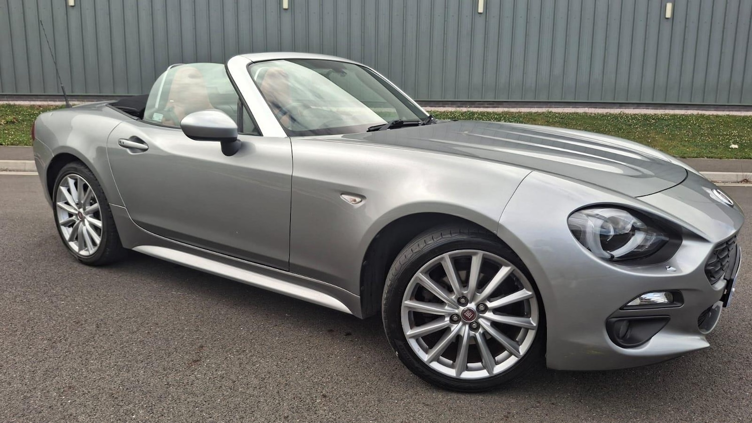 Used Fiat 124 Spider 2018 for sale - 76866347: Photo 19
