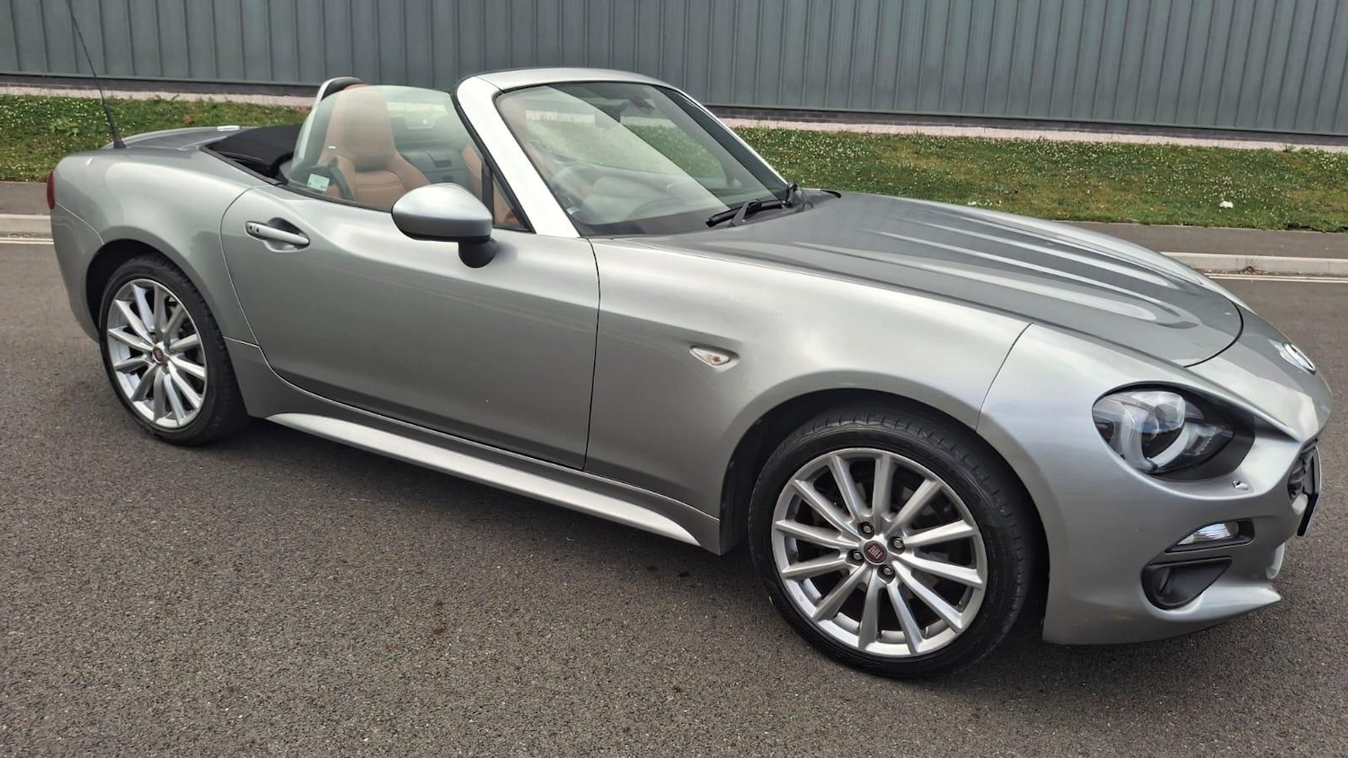 Used Fiat 124 Spider 2018 for sale - 76866347: Photo 21