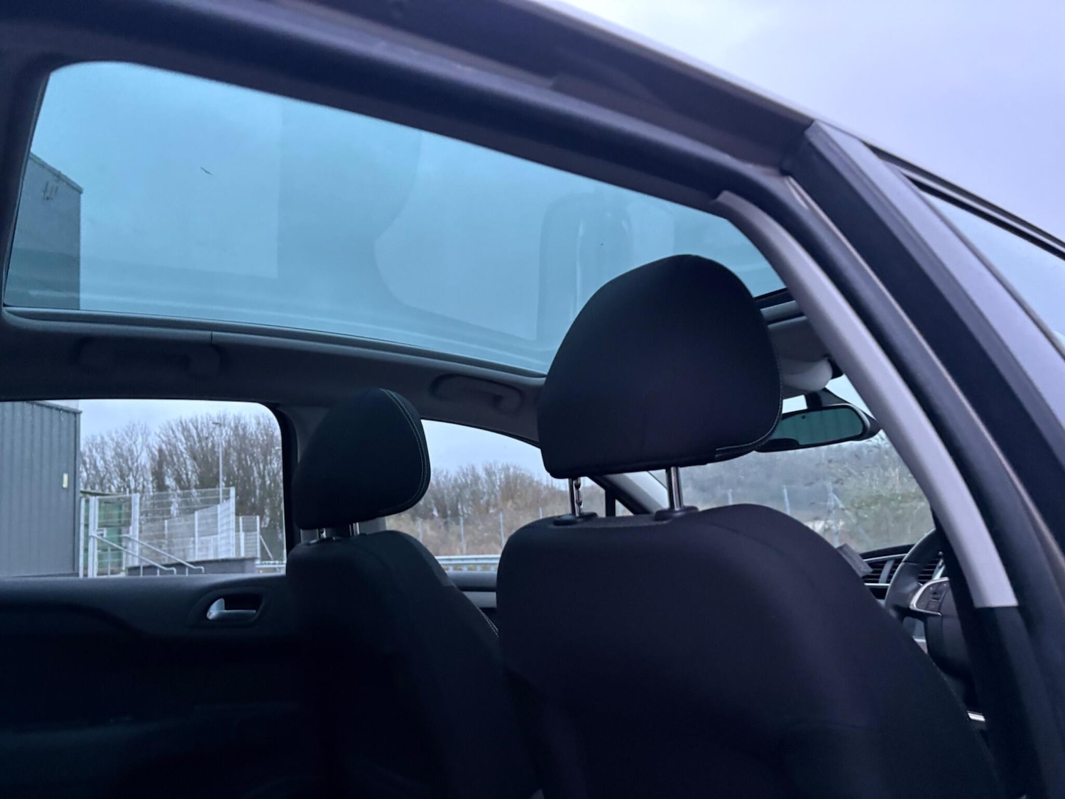 Used Citroen C4 2015 for sale - 77455256: Photo 18