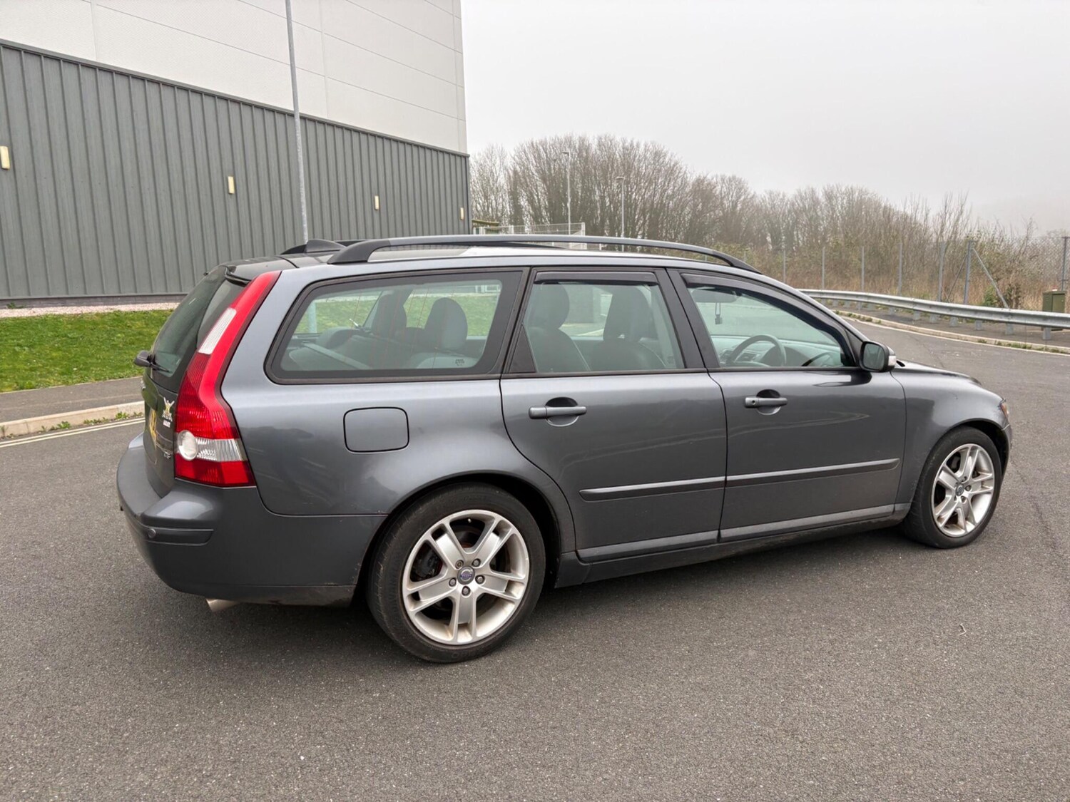 Used Volvo V50 for sale - 77754200: Photo 16