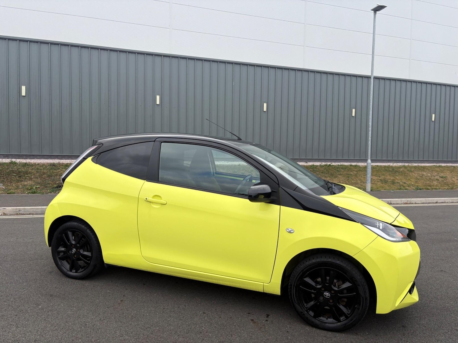 Used Toyota AYGO 2016 for sale - 76865656: Photo 15
