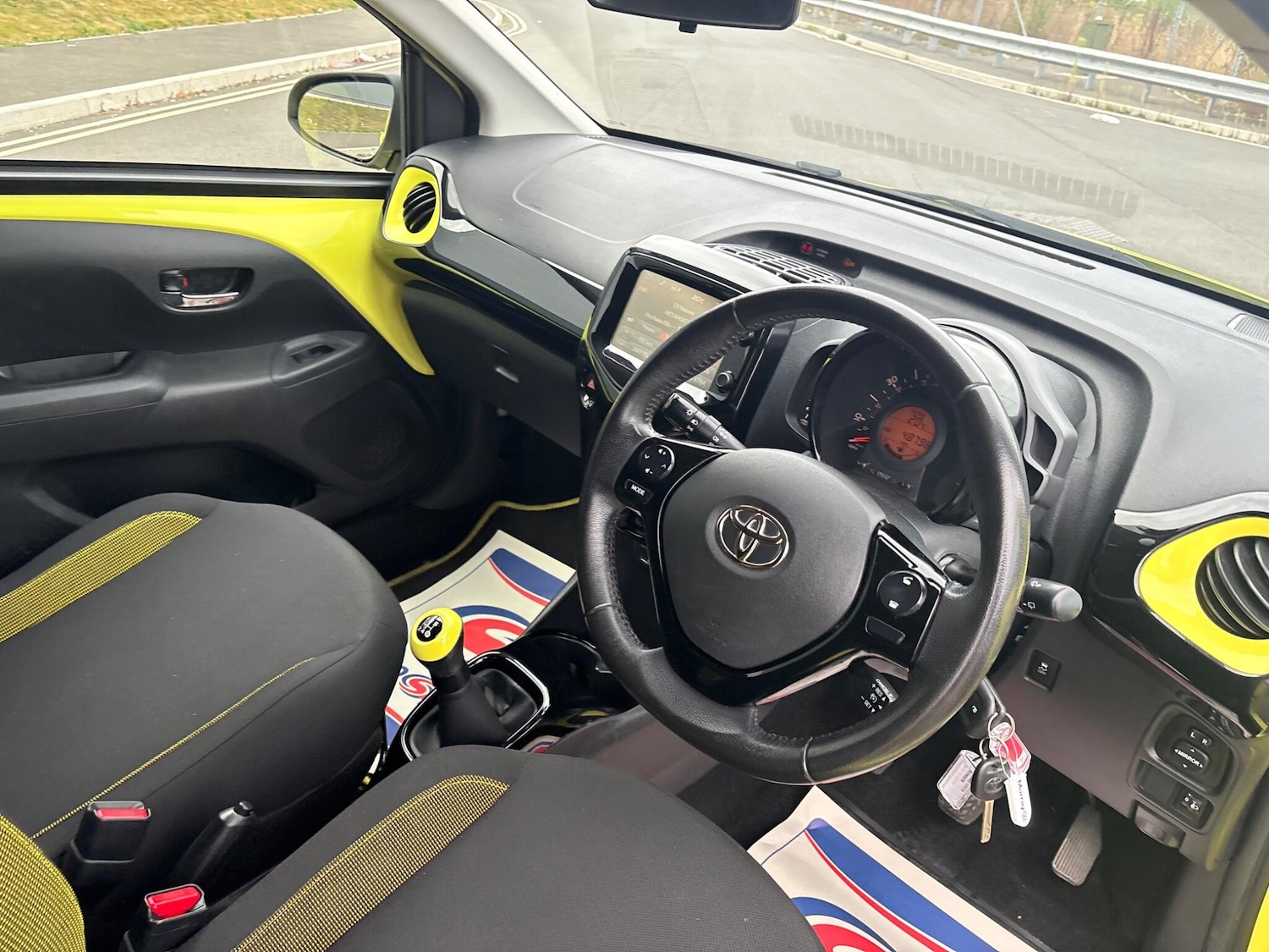 Used Toyota AYGO 2016 for sale - 76865656: Photo 27