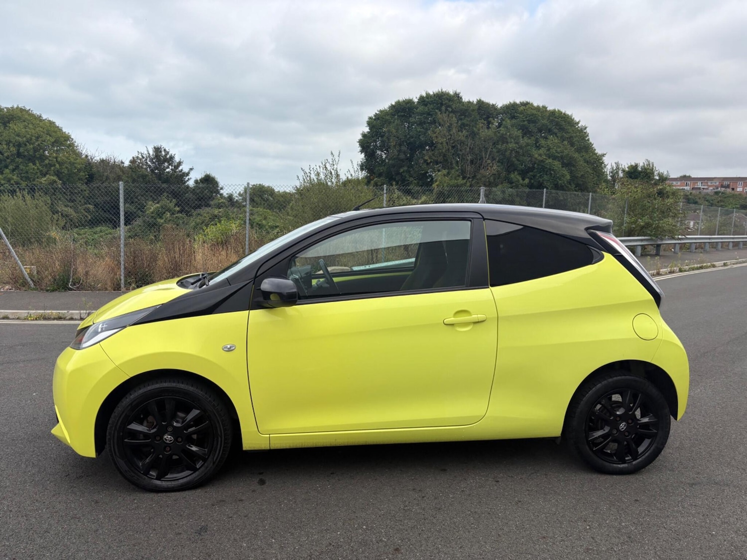 Used Toyota AYGO 2016 for sale - 76865656: Photo 38