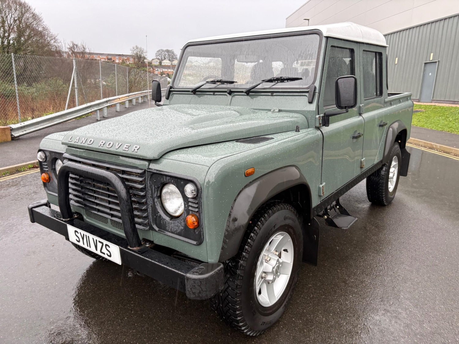 Used Land Rover Defender 2011 for sale - 77267295: Photo 17