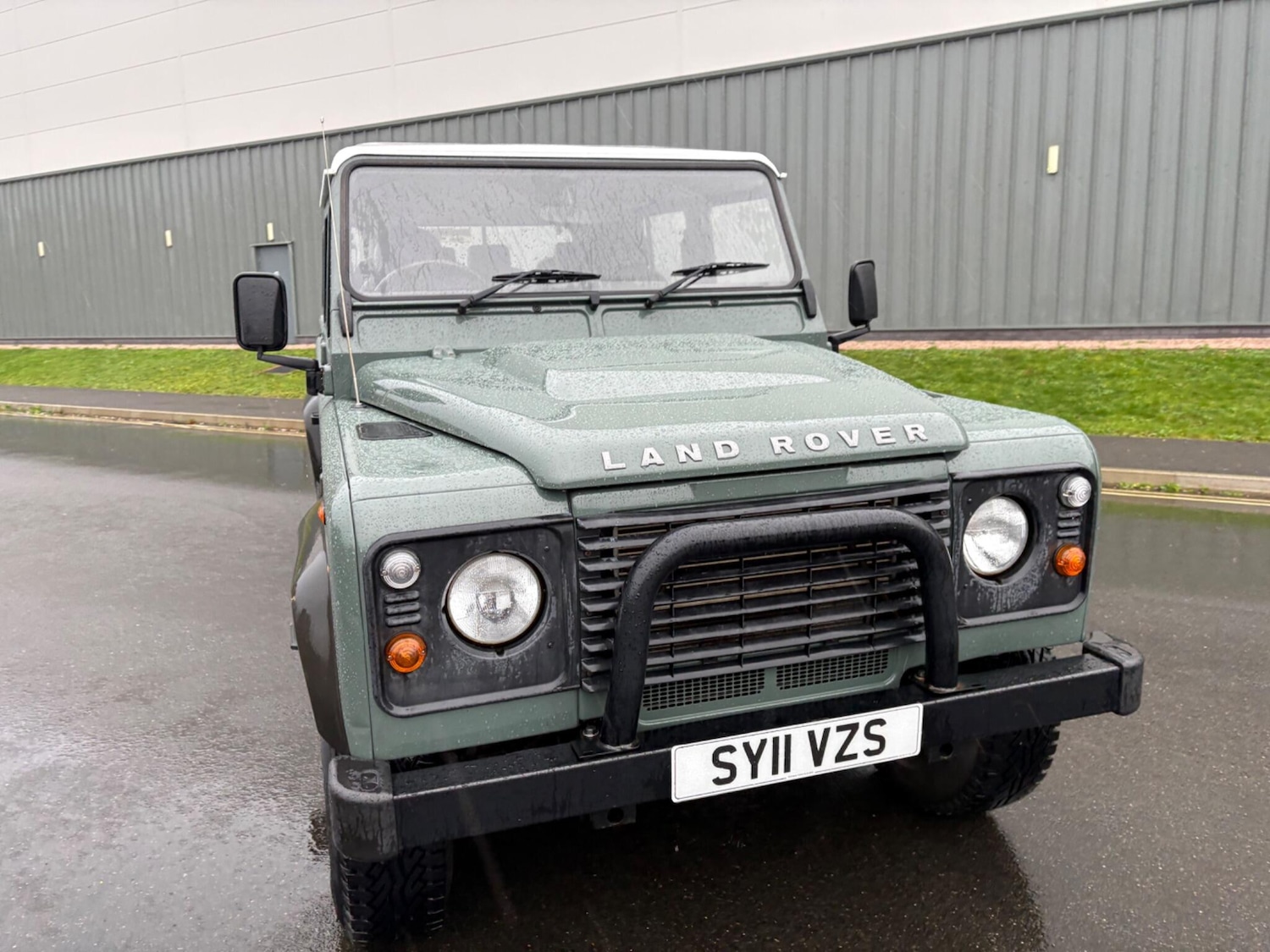 Used Land Rover Defender 2011 for sale - 77267295: Photo 40
