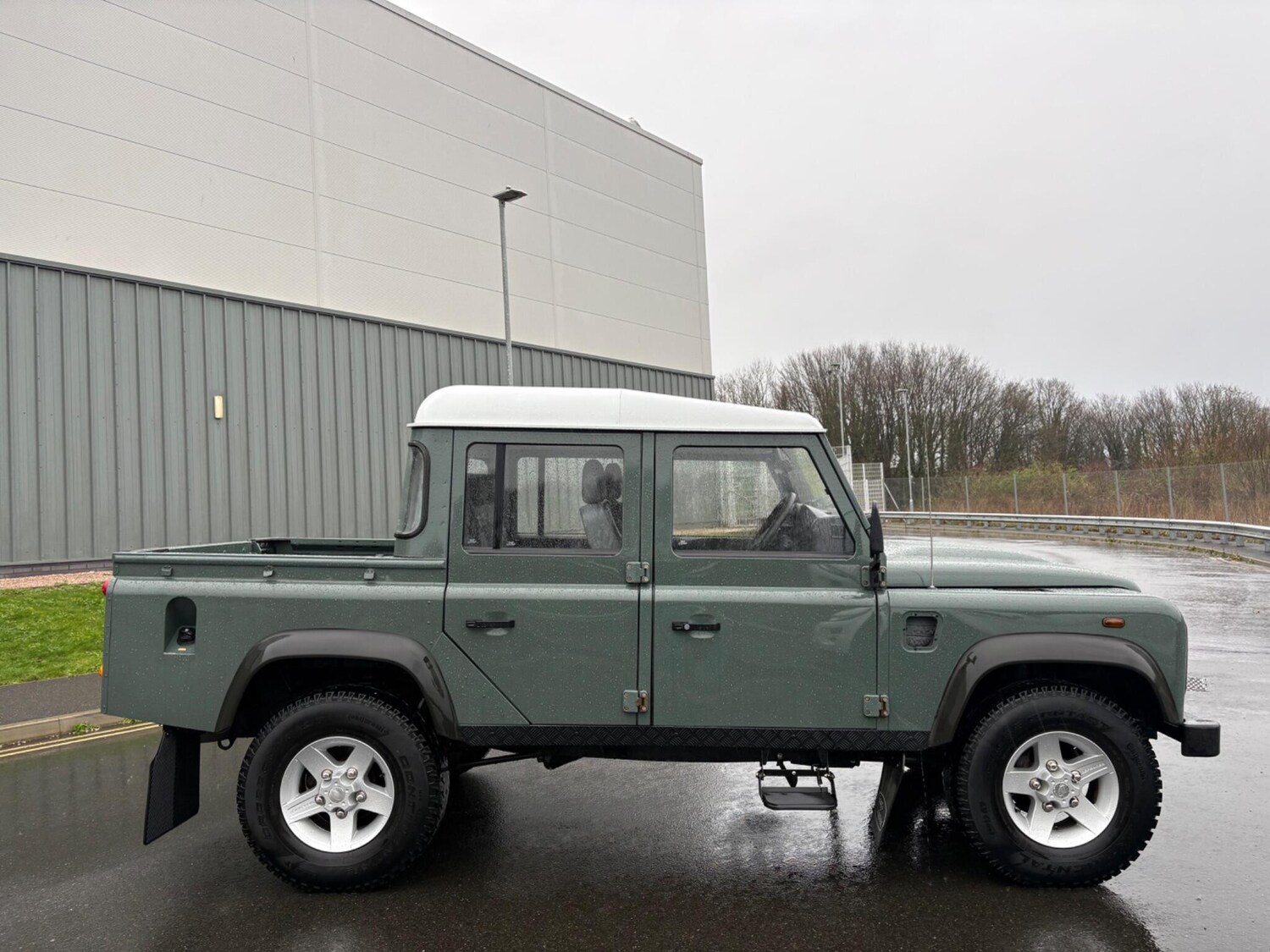 Used Land Rover Defender 2011 for sale - 77267295: Photo 48