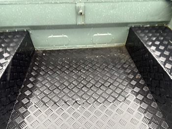 Used Land Rover Defender 2011 for sale - 77267295: Photo