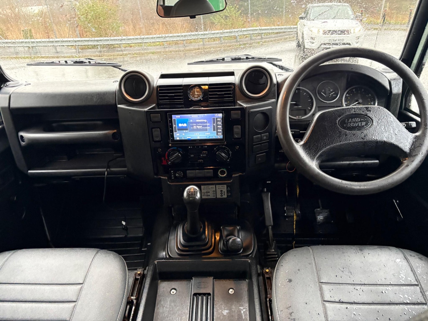 Used Land Rover Defender 2011 for sale - 77267295: Photo 7