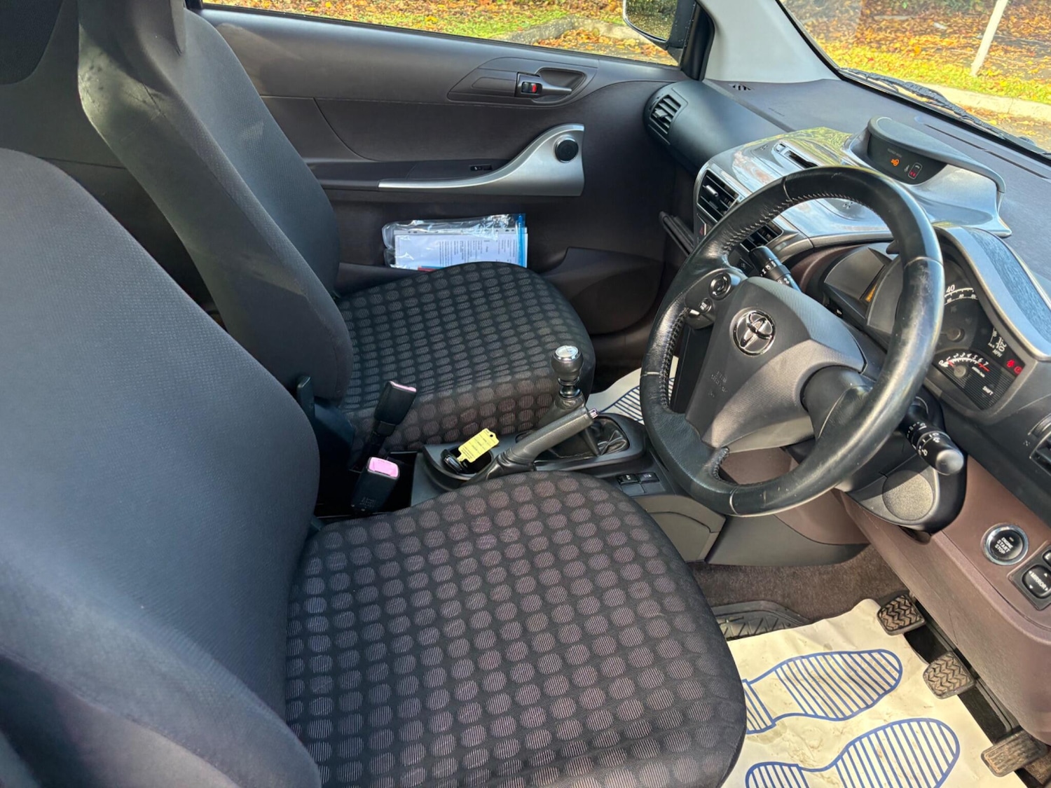 Used Toyota IQ 2009 for sale - 77163468: Photo 36