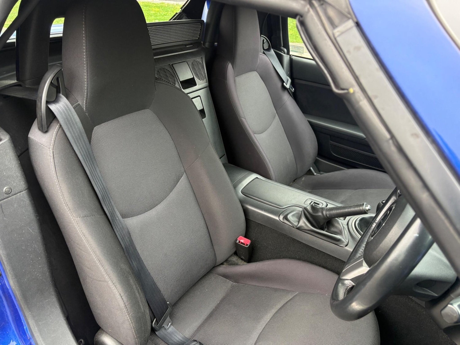 Used Mazda MX-5 2010 for sale - 77939885: Photo 10