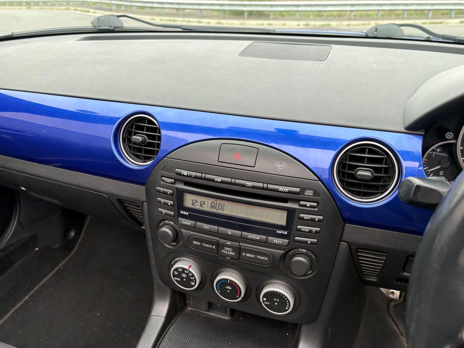 Used Mazda MX-5 2010 for sale - 77939885: Photo 25