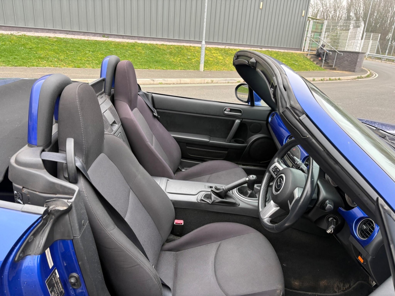 Used Mazda MX-5 2010 for sale - 77939885: Photo 29