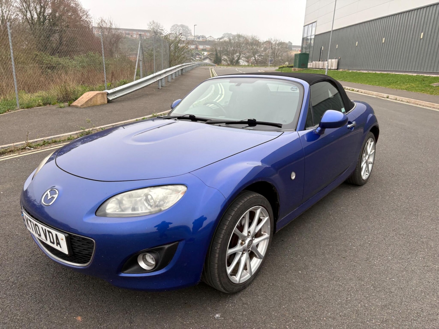 Used Mazda MX-5 2010 for sale - 77939885: Photo 8