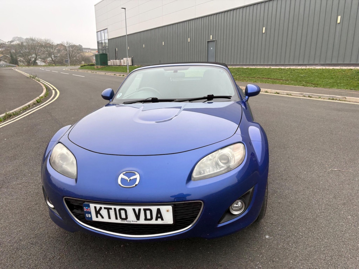 Used Mazda MX-5 2010 for sale - 77939885: Photo 9