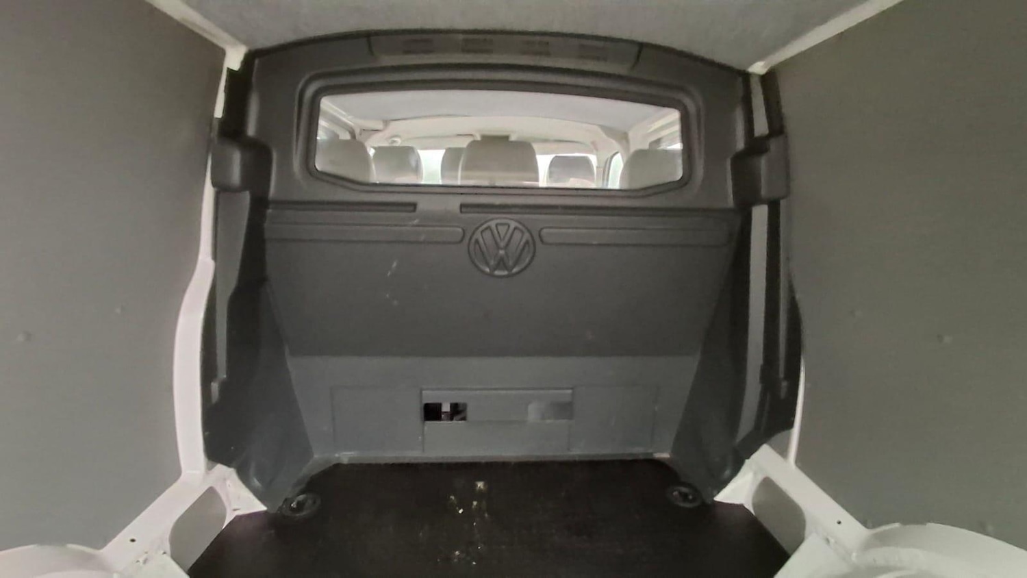 Used Volkswagen Transporter 2012 for sale - 76976427: Photo 22