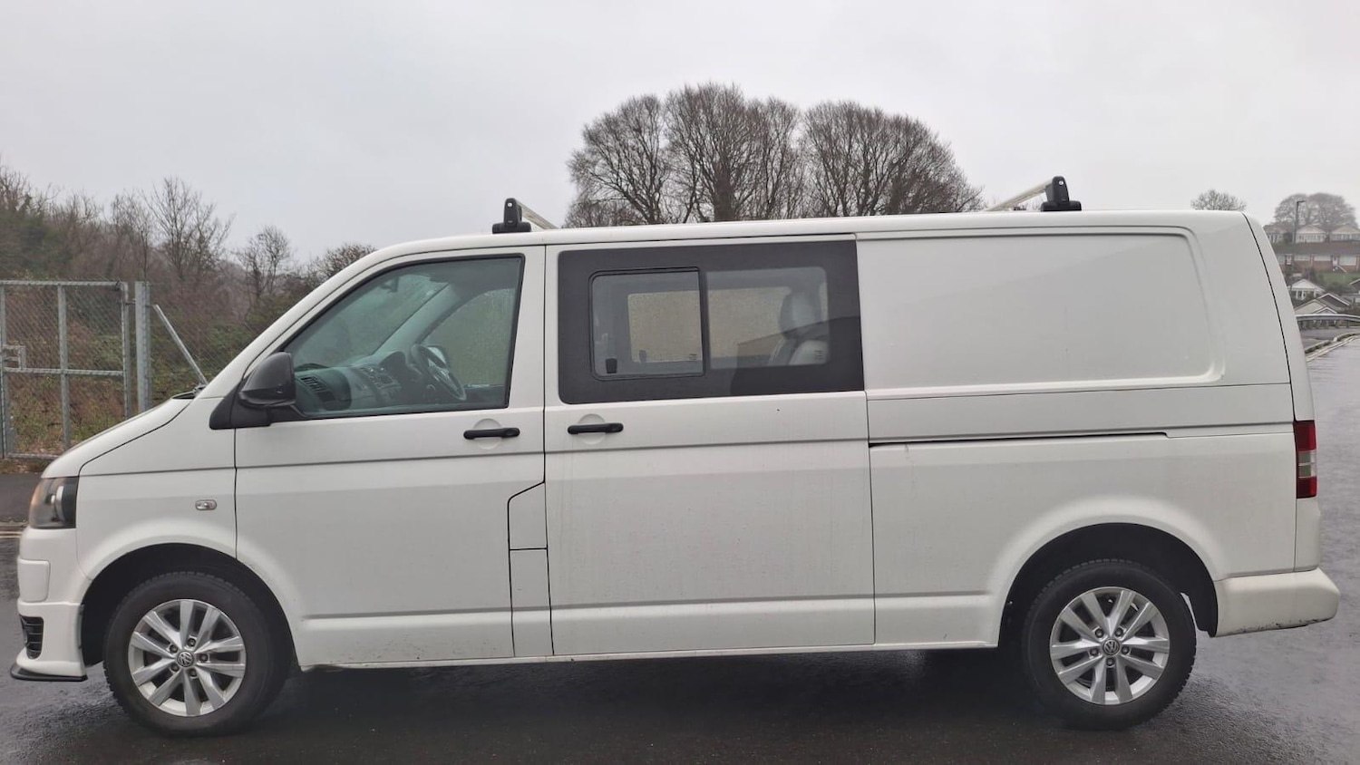 Used Volkswagen Transporter 2012 for sale - 76976427: Photo 33
