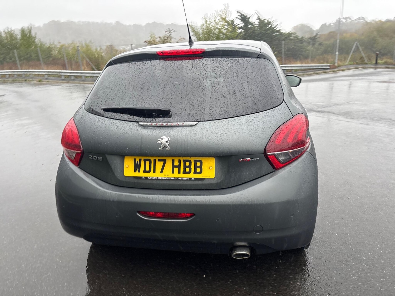 Used Peugeot 208 2017 for sale - 76866129: Photo 13