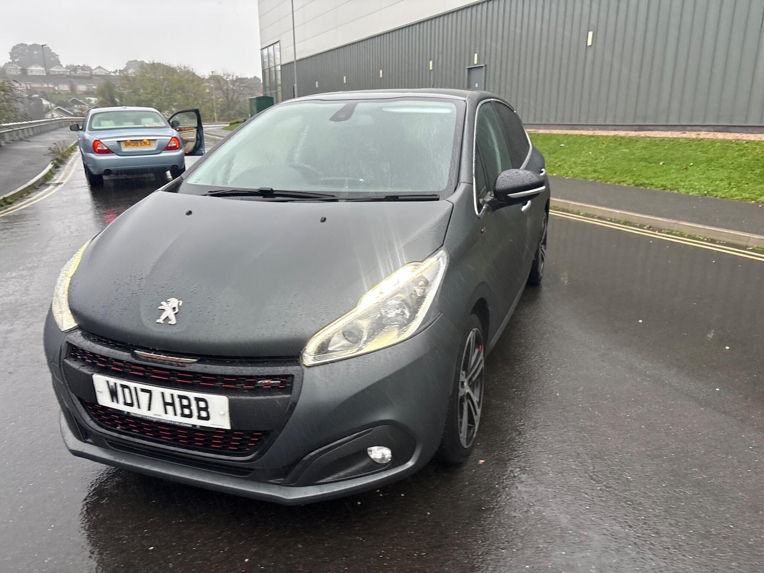 Used Peugeot 208 2017 for sale - 76866129: Photo 20