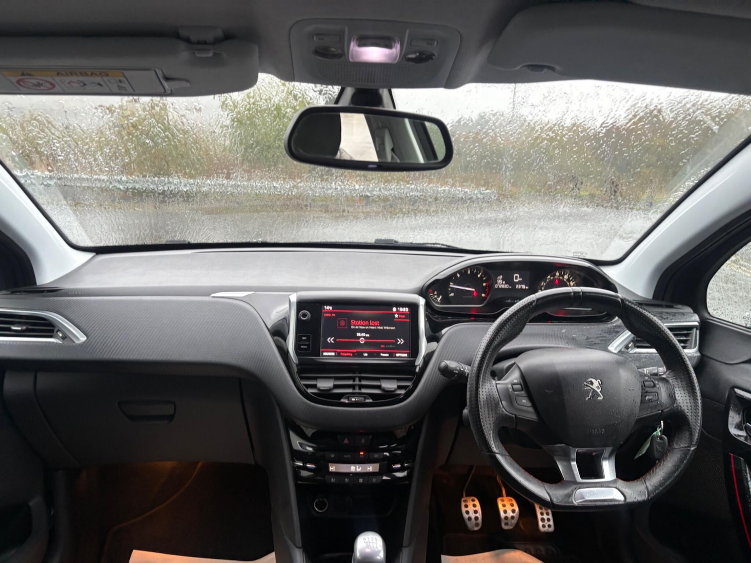 Used Peugeot 208 2017 for sale - 76866129: Photo 22