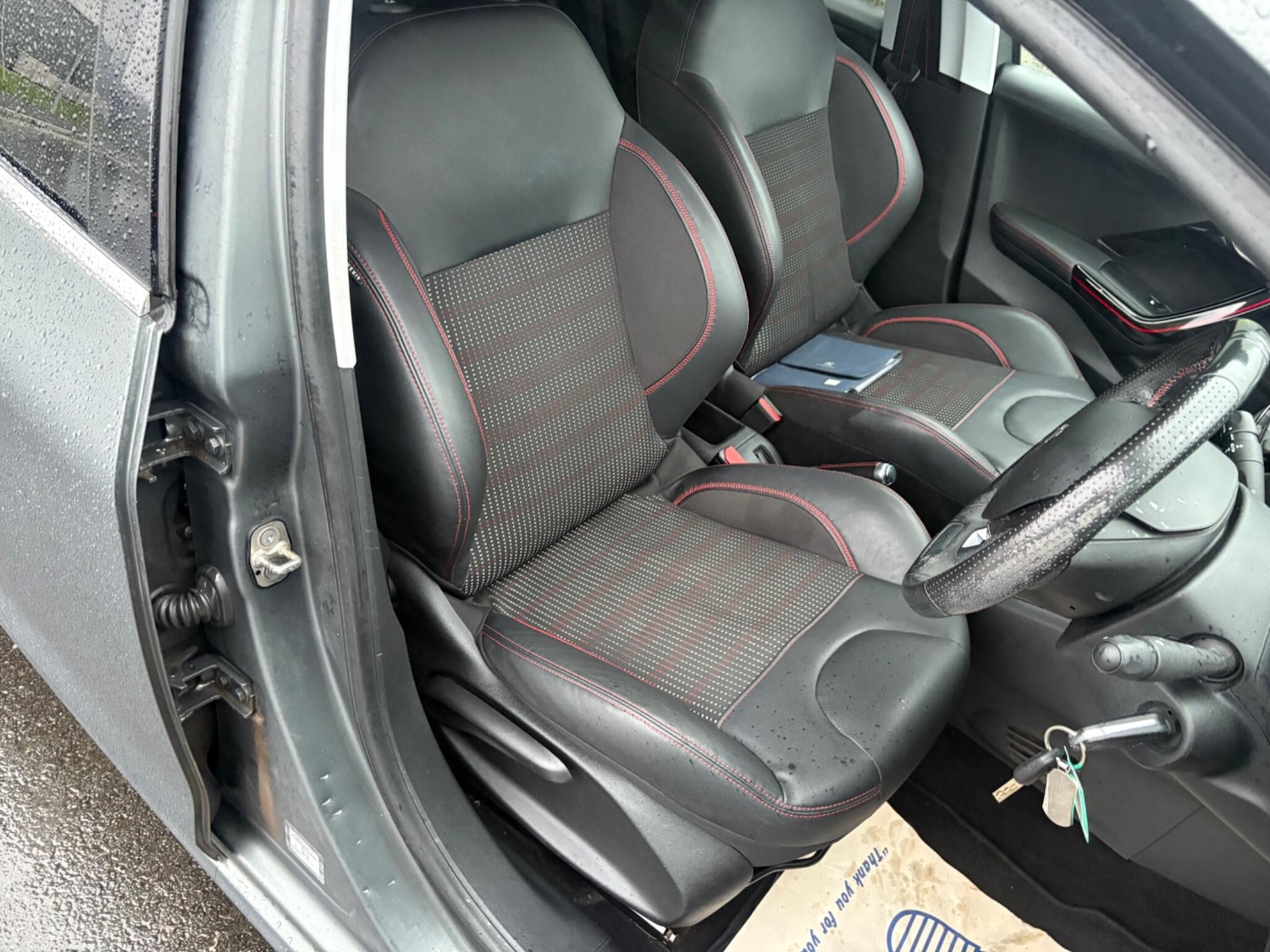 Used Peugeot 208 2017 for sale - 76866129: Photo 31