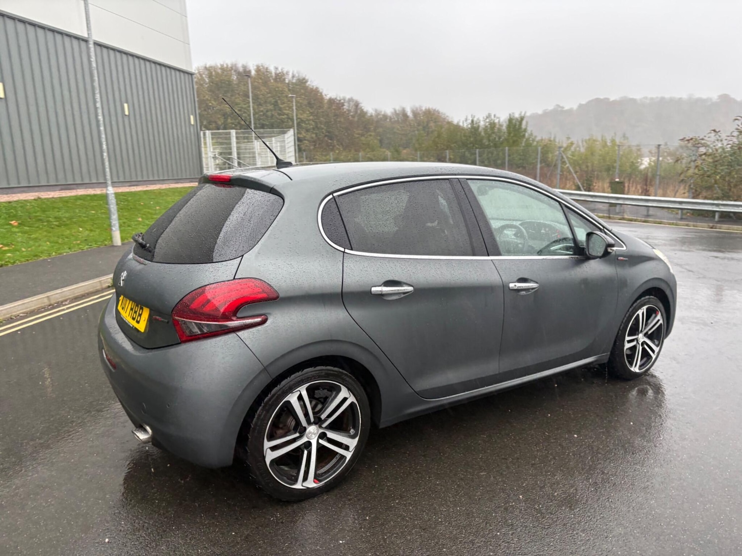 Used Peugeot 208 2017 for sale - 76866129: Photo 43